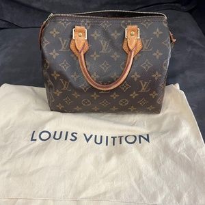 Louis Vuitton Speedy 25